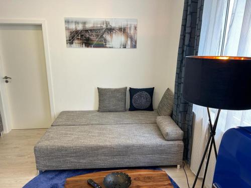 Stilvoll-Zentral-Bahnhof-Altstadt-Mediapaket