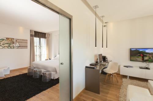 Book the Junior Suite with Terrace - Main building Junior Suite with Terrace - Main building