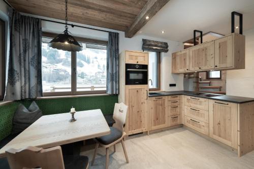 Alpine Lofts M26