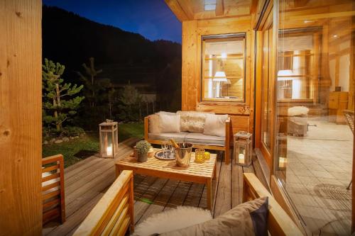 Chalet Hollygotty - OVO Network - image 12