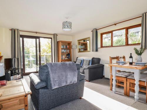Hazel Cottage 4