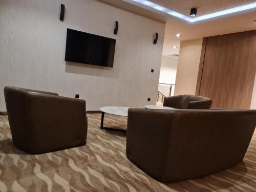 společenská místnost / TV salónek, Hotel Angro Palace in Kavadarči