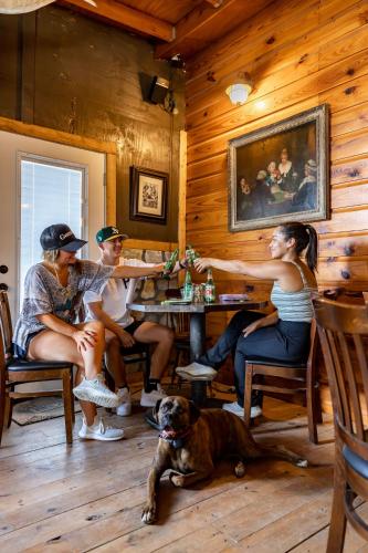 The Historic Leakey Inn in Rio Frio (TX)