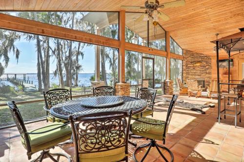 Welaka House with Private Dock on St Johns River