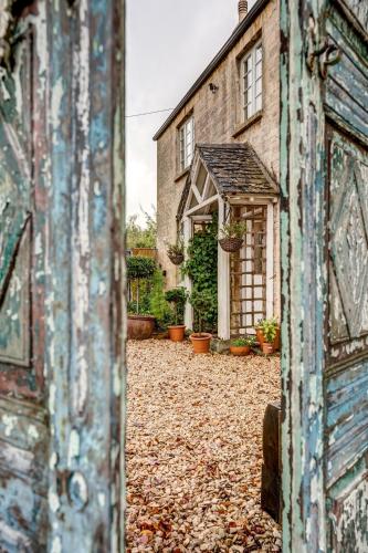 The Bladon Farmhouse