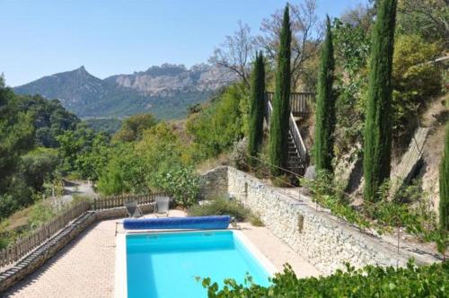 Aux Dentelles - La Roque-Alric