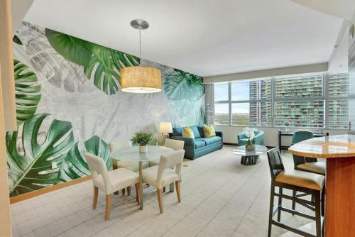 1BR Luxury Condo With Parking in the Heart of Brickell in Miami, USA