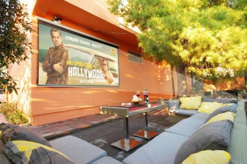 Seaview Pool Villa with cinema up to 26 – khách sạn tại Rudine
