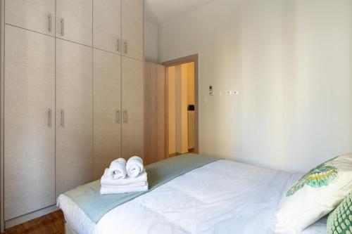 Theia 1-Bedroom Apartment in Athens - image 2