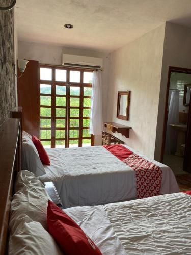 4 double beds