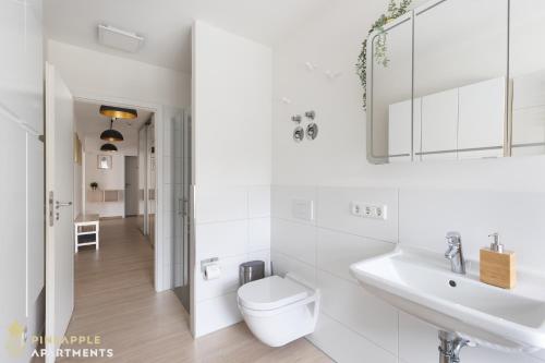 PINEAPPLE APARTMENTS - Zwinger IX - 80qm - 1x free parking, Drážďany (fotografie 6)