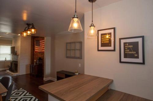 Great for Exploring * Stylish Loft Like Living in Pittsburgh, USA