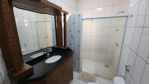 Deluxe Double Room image 5