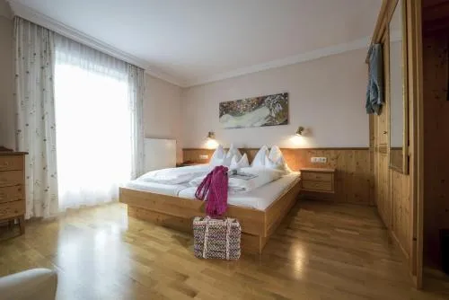 Hotel & Restaurant Ragginger Attersee in Nussdorf am Attersee, Österreich