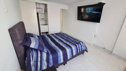 . apartamento cómodo económico central