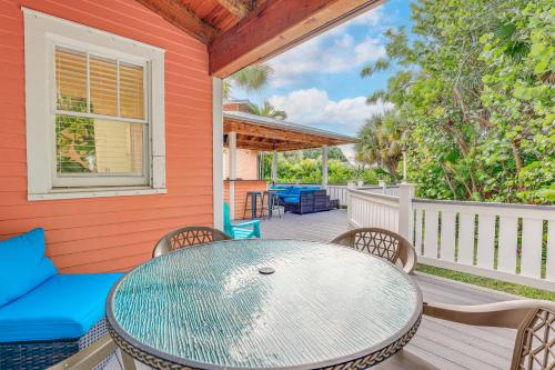 Palm City Home with Pool and Florida Room - Near Golf