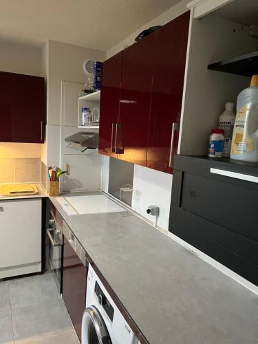 廚房, Casanova home in 奧貝維埃