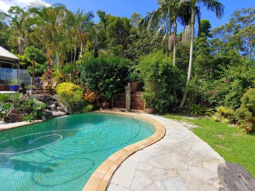 Bazen, Healing Garden Bed & Breakfast - Ubud in Springbrook