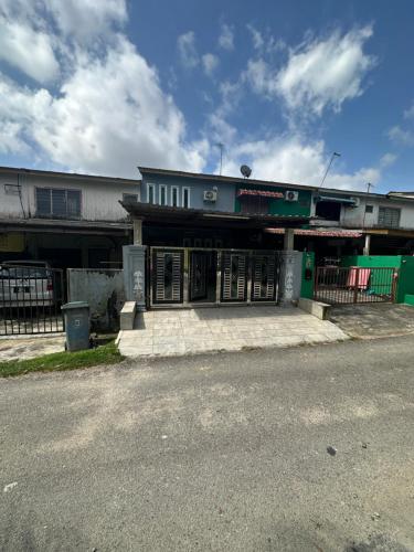 Kak Ani Homestay near Punggol MRT Station
