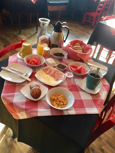 Ēdiens un dzērieni, Hostal Esquina Patagónica (Hostal Esquina Patagonica) in Kojaikve