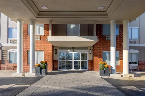 Holiday Inn Express Hotel & Suites Vineland Millville, an IHG Hotel