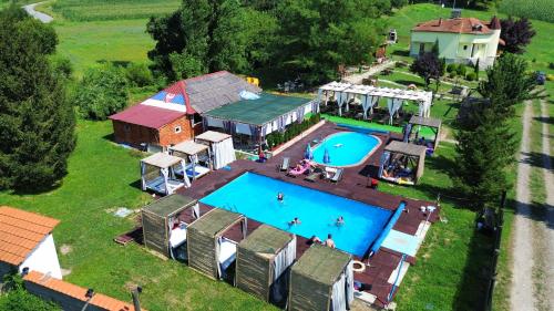 Vila Rodjak sa sela Vila Rodjak sa sela