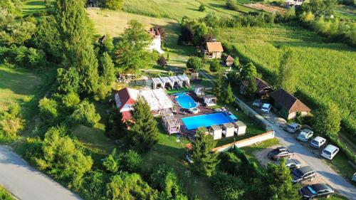 Vila Rodjak sa sela Vila Rodjak sa sela