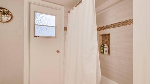 Sunset Views from this Hilltop Fountain Hills Gem