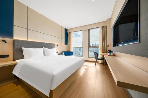Specialty Room image 7