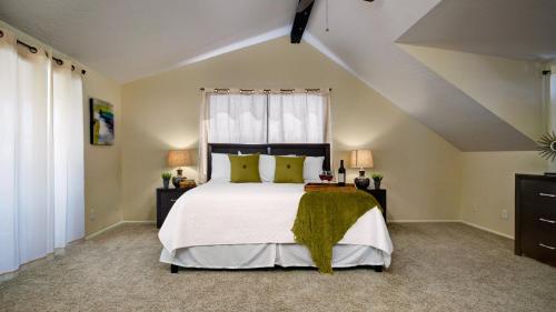 Sanctuary at Lookout Mountain - image 12