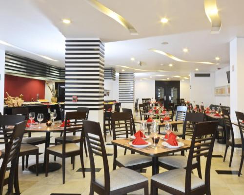 Restaurante, PF Suites in Ciudad de México