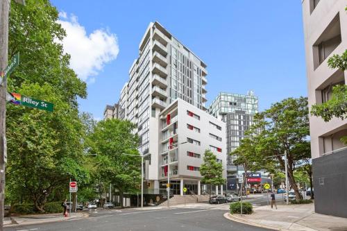 Secluded Surry Hills Escape with Private Balcony - main image