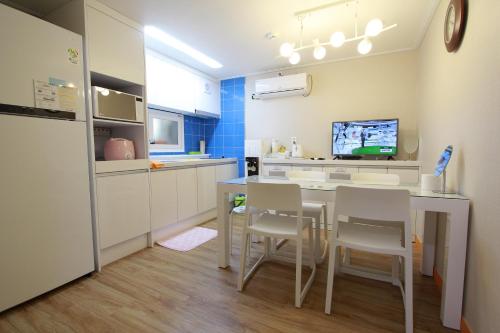 Hongdae Guesthouse Cocoonstay - Women only 女性專用, Soul