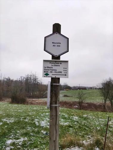 Escale Chambre d'hôtes Au coeur du vieux Profondeville entre Namur et Dinant