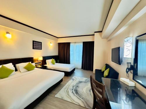 Kinta Riverfront Hotel & Suites Room Type - Family Room