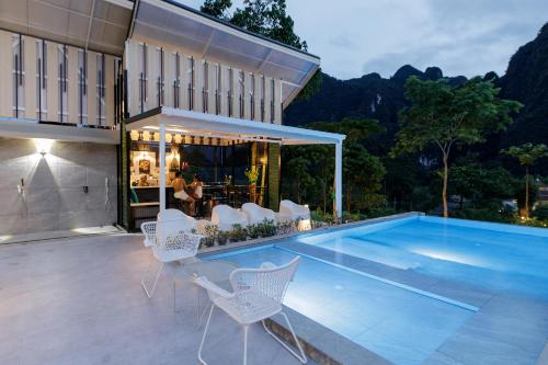 Magical Mountain View Resort - 수영장