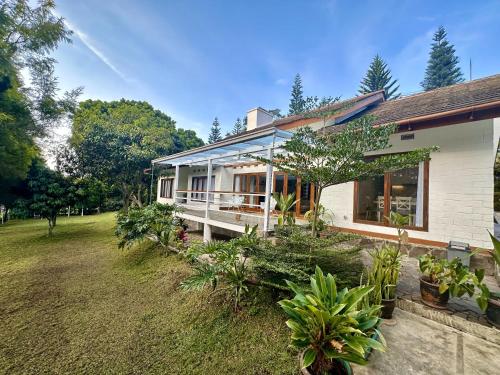 Villa Putih Le Cordon, Bandung