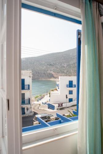 周邊環境, Adonis Hotel Naxos in 阿波羅納斯