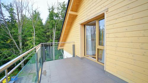 Apartment with Balcony image 8