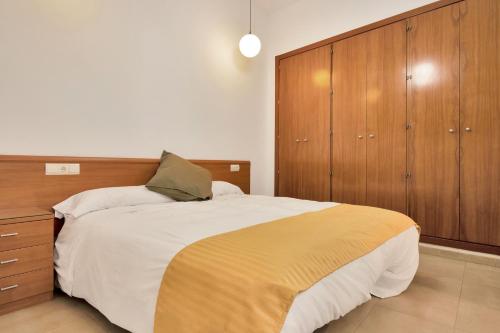 Apartamentos La Ermita - image 13