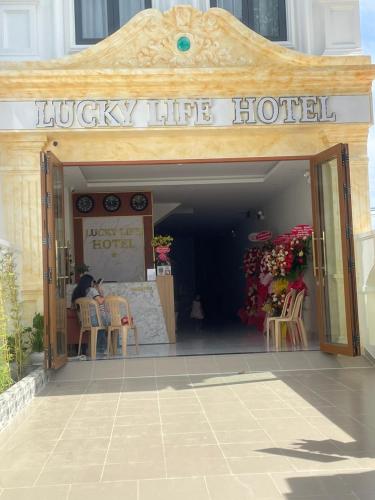 Lucky life hotel 