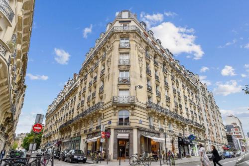 Eiffel Tower & Grenelle - CityApartmentStay - image 35