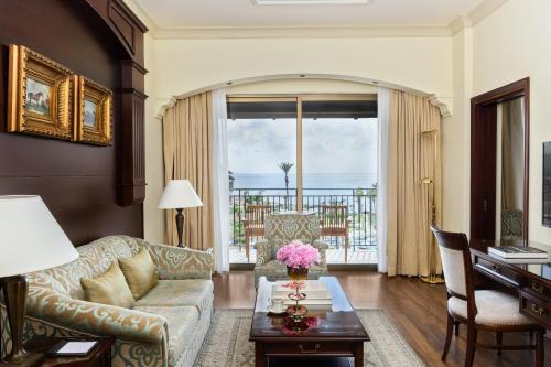 Létesítmények, Elysium in Paphos