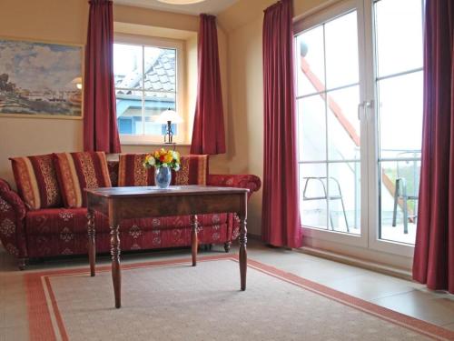 One-Bedroom Apartment with Balcony
