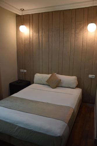 1 double bed