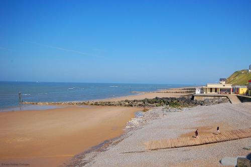 22 Cliff Road 22 Cliff Road