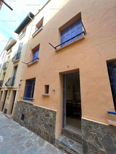 3LIB7 - au cœur du faubourg de Collioure appartement pour 3 personnes