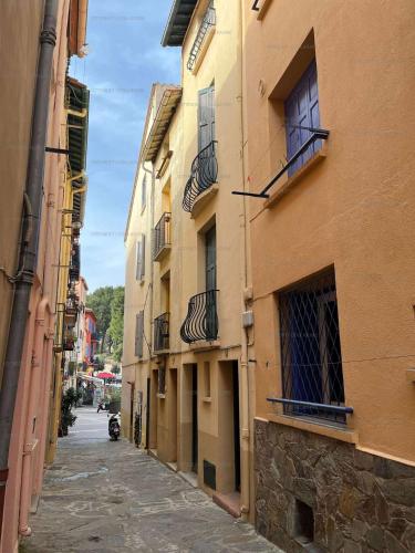 3LIB7 - au cœur du faubourg de Collioure appartement pour 3 personnes