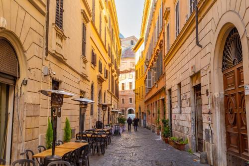 Central Charm near Piazza Navona - Cozy Loft for 2, Rzym (zdjęcie 9)