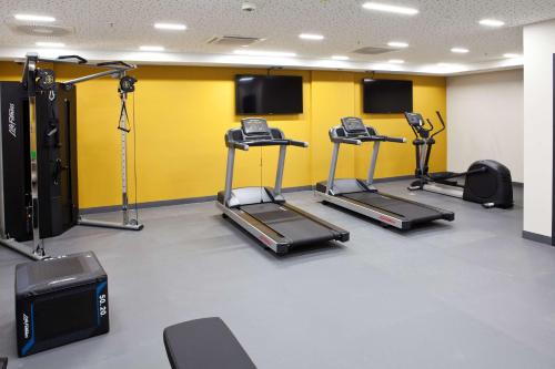 Hampton By Hilton Munich City Center East - image 10